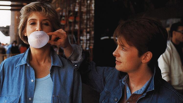 Mit viel Ehrgeiz und unkonventionellen Methoden macht Brantley (Michael J. Fox) Karriere in einem gro&szlig;en Konzern und gewinnt das Herz von Christy (Helen Slater).
