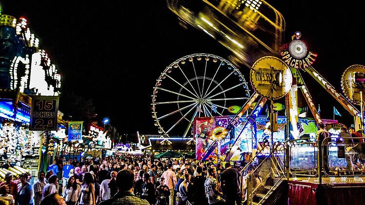 Das Coburger Vogelschie&szlig;en ist eines der &auml;ltesten Volksfeste in Bayern und fand die vergangenen zwei Wochen statt. Foto: Jochen Berger