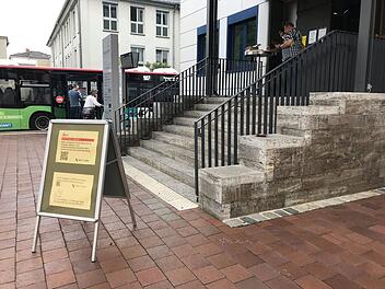Bamberg: Monatelange Wartezeit auf den Reisepass - Behörde wird mit Anträgen überschüttet
