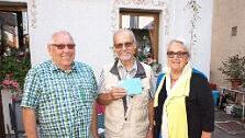Albert Rudolph (Mitte) freute sich mit den Funk s. Foto: Alfred Thieret