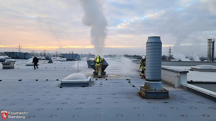 Bamberg: Brand in Industriegebäude