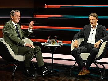 Als Karl Lauterbach verriet, ob er eine ungeschwärzte Version des Sudhof-Berichts veröffentlicht hatte, musste Lanz um Fassung ringen.