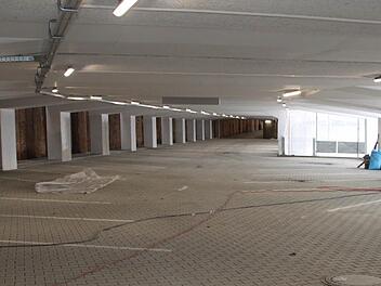 Die unterste Parkebene ist weitgehend fertiggestellt. Foto: Alexander Hartmann