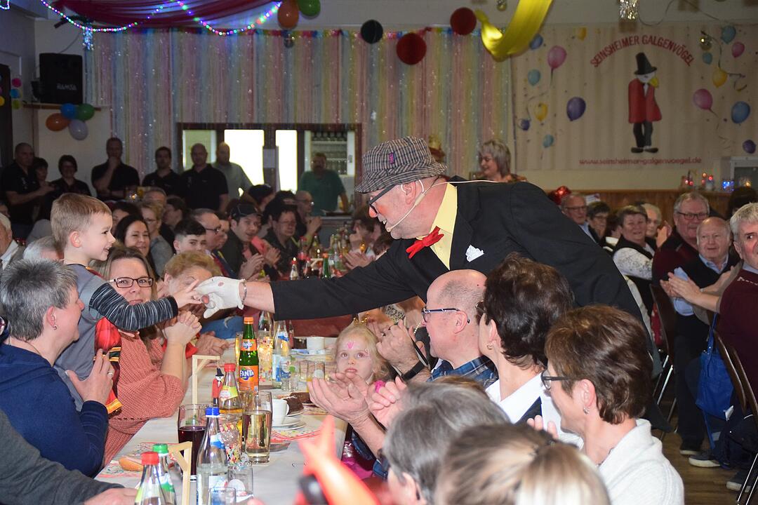 Sitzung der Galgenvögel