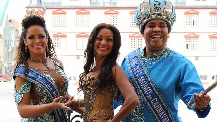 Clara Paixao (links) und Wilson Dias Neto mit Ana Paula Evangelista.   Foto: Ulrike Nauer