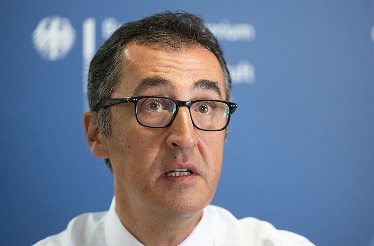 Agrarminister bekräftigt Pläne zu Pestizid-Exportverbot