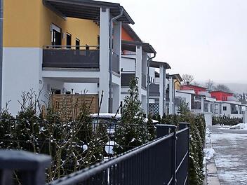 Der Ziegelwinkel diente als positives, aber zugleich auch als negatives Beispiel für die Baupolitik in Kronach. Einerseits seien dort innerstädtisch gute Bauflächen erschlossen worden, andererseits habe es teilweise lange Diskussionen um Details gegeben, hieß es im Rat.  Foto: Marco Meißner