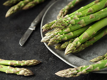 Grüner Spargel