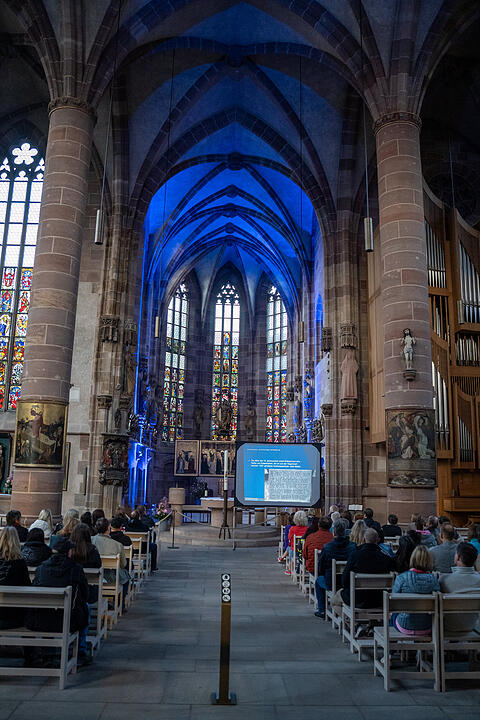Nürnberg erstrahlte in BLAU.