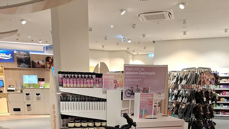 Neue dm-Filiale in Erlanger Arcaden eröffnet