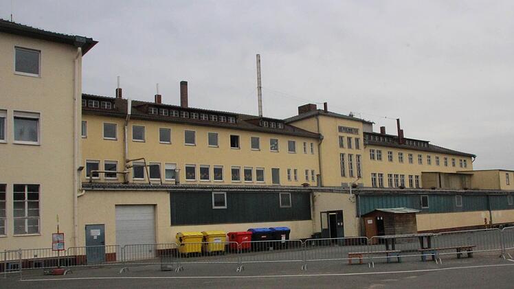 Ab nächstem Schuljahr könnten im Lindner-Gebäude  die Forchheimer Realschüler unterrichtet werden.  Doch in der Kreis-CSU regt sich Widerstand gegen die Pläne. Foto: Josef Hofbauer