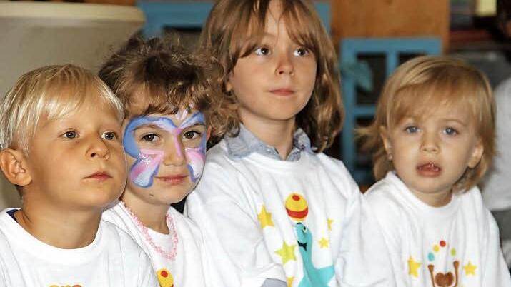 Die Lummerland-Kinder warteten gebannt auf den Zauberer. Am Wochenende feierte die Einrichtung ihr 20-jähriges Bestehen.