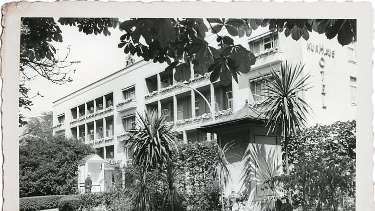 So sah es vor dem Steigenberger-Kurhaushotel in den 1970er Jahren aus. Foto: Privat