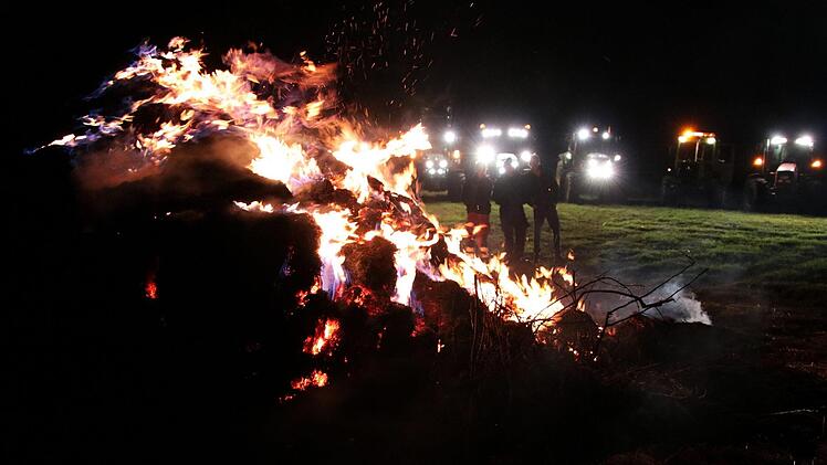 Auch in Rüssenbach protestierten die Landwirte. Foto: Josef Hofbauer