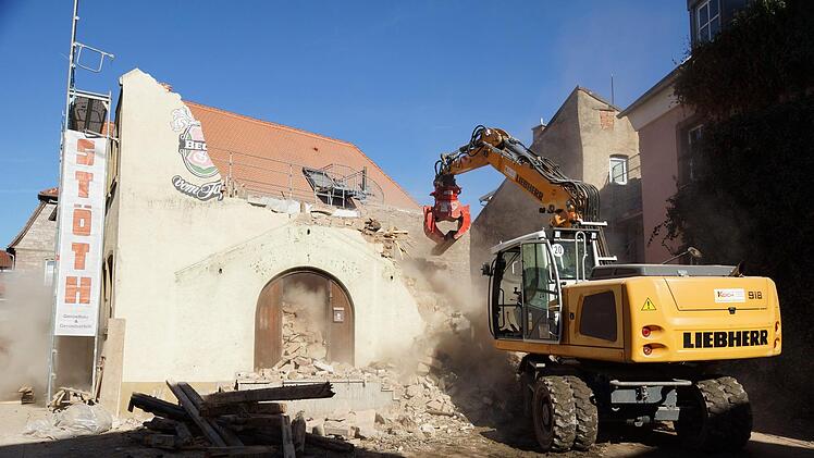 Im Februar wurde das Gaststättengebäude abgerissen.Foto: Arkadius Guzy