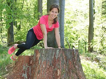 Zwei bis drei Mal pro Woche sollten Lauftraining und ein kleines Workout praktiziert werden, um effektiv zu wirken. Foto: Matthias Einwag