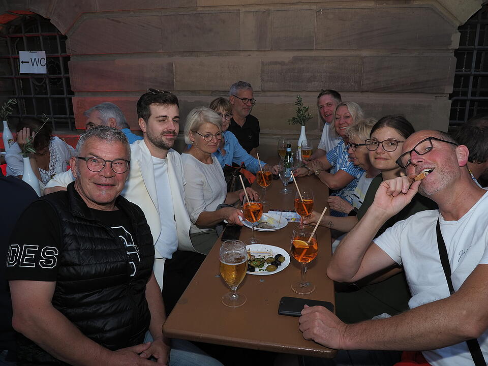 Aperitivo, Vino, Musica und mehr!
