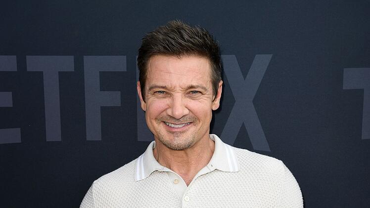 Seit seinem folgenschweren Unfall am Neujahrstag 2023 sieht Jeremy Renner das Leben mit neuen Augen - und den Tod.