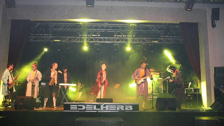 Marcel Doudieh, Peter Scheiring, Florian Probst, Jakob Heeren, Tobias Lux, Andreas Buck und Tim Steinheimer