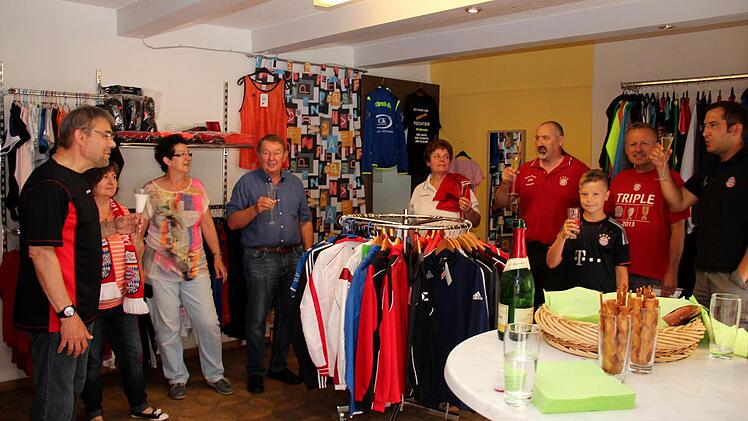 Erwin und Birgit Schumm und Georf Stirnweiß (von links). Foto: Johanna Blum