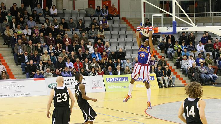 Am Dienstag waren die Harlem Globetrotters zu Gast in Coburg. Foto: Matthias Hoch