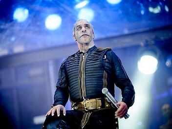 Veranstaltungen von Till Lindemann sollten abgesagt werden.