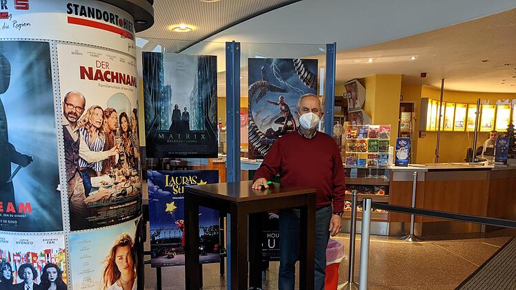 Noch laufen viele Filme. In den nächsten Wochen werde es hingegen mau, sagt Kinobesitzer Peter Hofmann.