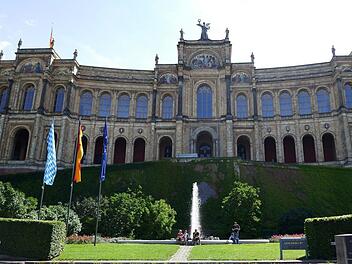 Am 14. Oktober 2018 wurde ein neuer Landtag gew&auml;hlt. Symbolbild: Dieter_G / pixabay.com