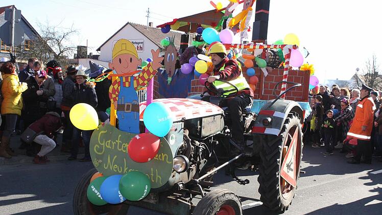 Impressionen vom Faschingsumzug in Neukenroth. Foto: Michael Wunder