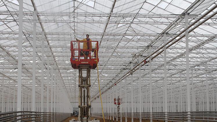 Feuerwehr-Gro&szlig;&uuml;bung auf der Gem&uuml;sefarm in FeulersdorfFoto: Sonny Adam