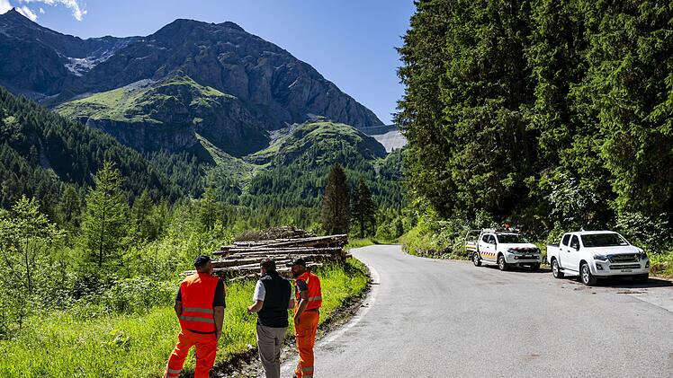 Felssturz nahe Staudamm Grand Dixence im Schweizer Wallis