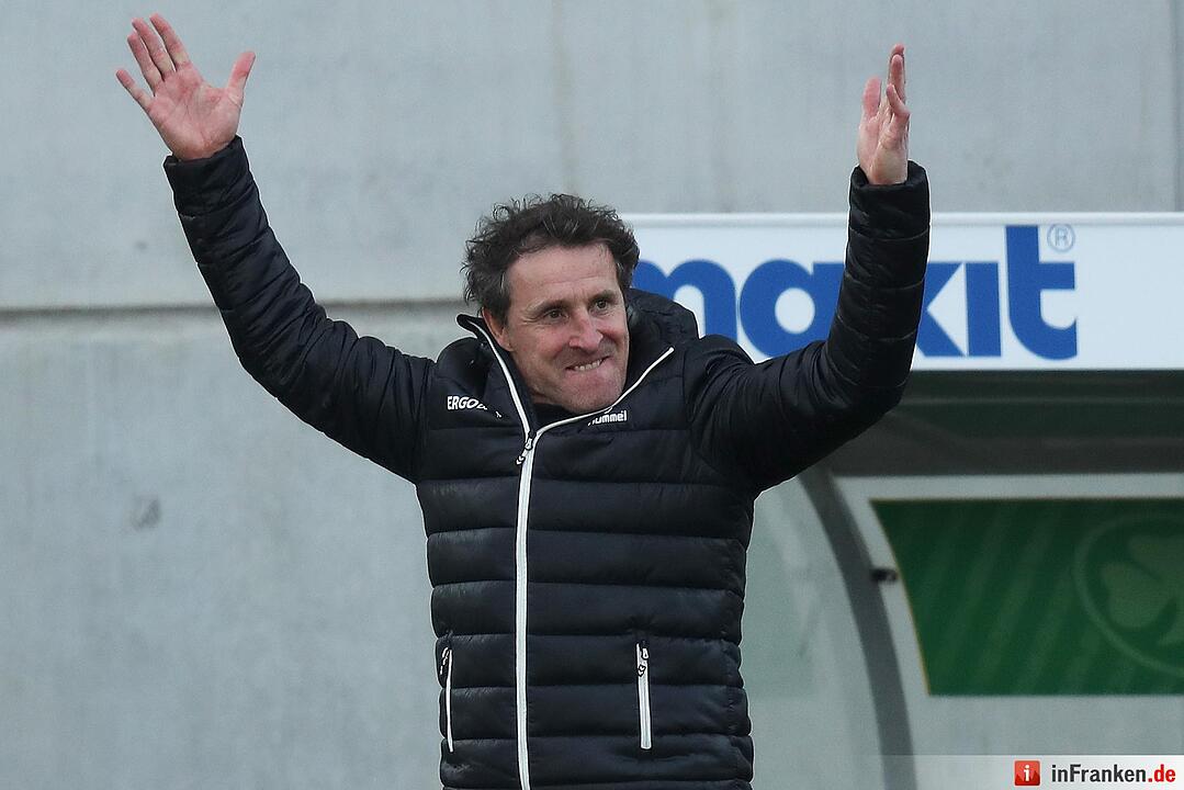 262. Frankenderby: SpVgg Greuther Fürth schlägt 1. FC Nürnberg mit 1:0