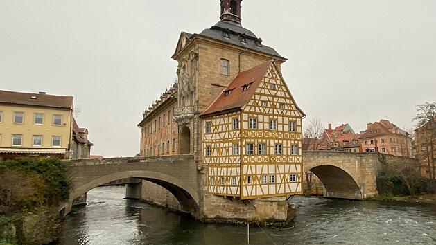 Der Haushaltsausschuss des Bundestags segnet &uuml;berraschend 16,7 Millionen Euro f&uuml;r die Sanierung Bamberger Wahrzeichen ab. Auch das Alte Rathaus soll profitieren.  Michael Wehner