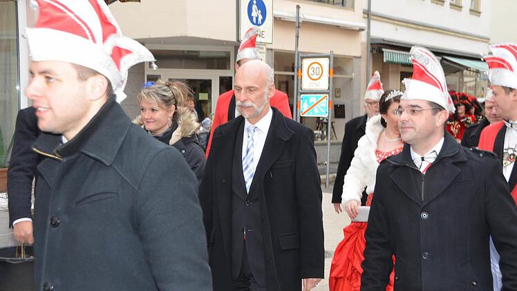 Faschingszug durch die Stadt. Foto: Peter Rauch