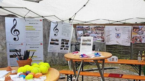 Die Ortsvereine pr&auml;sentierten ihr Angebot.  Foto: Werner L&ouml;blein