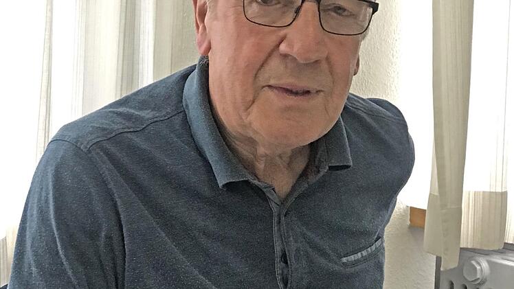 Der Marktschorgaster Altb&uuml;rgermeister Josef Kofer. Er w&auml;chst in der Grundm&uuml;hle auf. Sein Vater und sein Gro&szlig;vater haben in den Benda-Werken gearbeitet. Foto: Wolfgang Schoberth