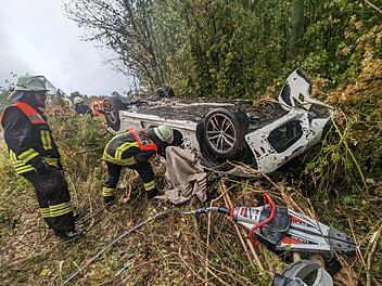 A7 bei Dettelbach: Verbautes System rettet eingeschlossenes Unfall-Opfer - wurde "nicht bemerkt"