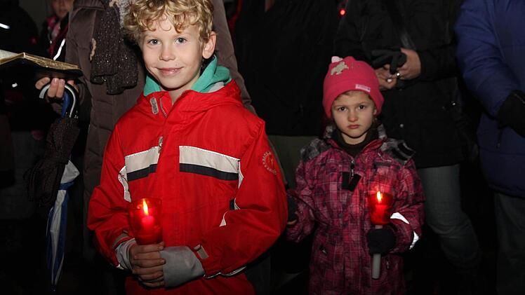 Auch Kinder waren unter den Gästen.