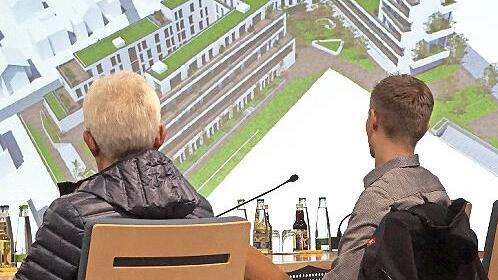 Das Wohnprojekt wurde den Bürgern erklärt.