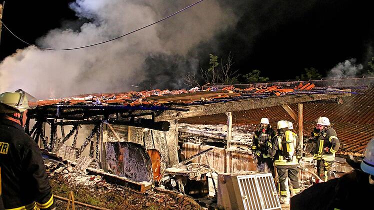 Brand in Oberzell  Foto: Steffen Vetter