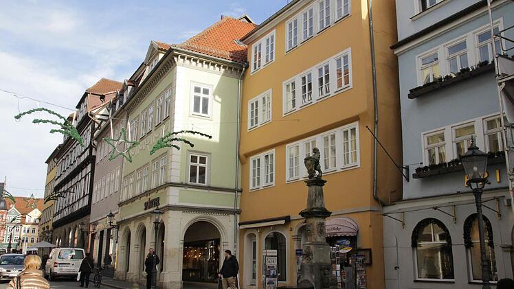 Auch in der Ketschengasse besitzt die Stadt Coburg noch Häuser. Die CSB schlagen nun vor, diejenigen zu verkaufen, die für die Stadtentwicklung nicht zwingend notwendig sind. Foto: Simone Bastian