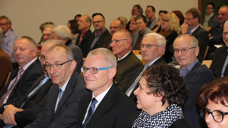 Ehrengäste und Andreas  Hagedorn mit Frau Christine. Foto: Hilmar Ruppert