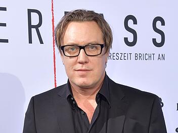 Nicholas Ofczarek Schauspieler Nicholas Ofczarek hat erstmals öffentlich über seine MS-Diagnose gesprochen.