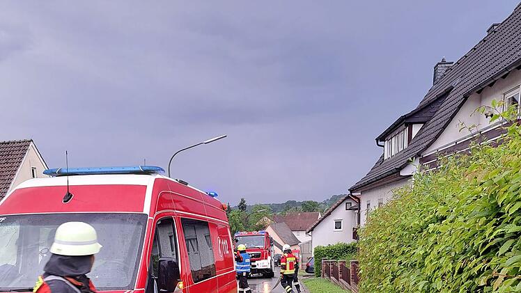 Großheirath: Feuerwehr bei Überflutung am Limit - Beschwerden machen fassungslos