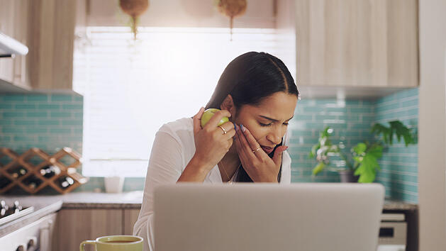 Mit einigen Symptomen im Mund  l&auml;sst sich ein erh&ouml;htes Risiko f&uuml;r einen Herzinfarkt feststellen
