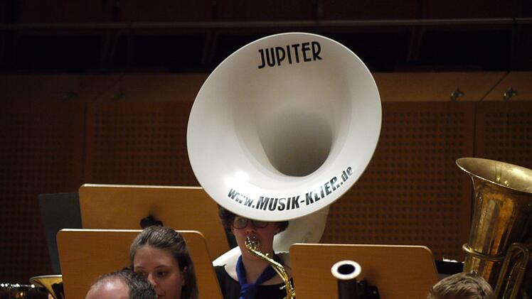 Haste Töne! Auch das Jugendblasorchester zieht alle Register des musikalischen Spektrums.                                                                                                                             Foto: Mike Wuttke