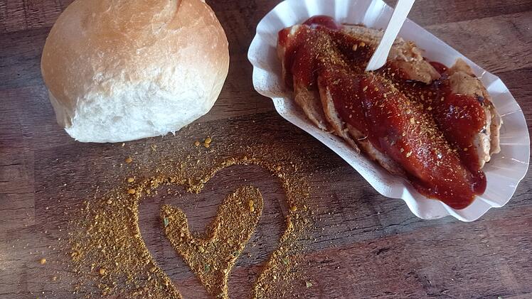 Hier erf&auml;hrst du die 5 beliebtesten Orte f&uuml;r Currywurst in Franken laut unseren Lesern.