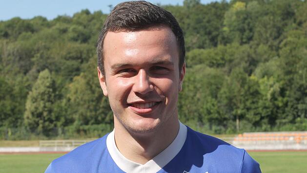 Fußball spielt Philip Greubel für den FC 06 Bad Kissingen, Tischtennis für den TSV Arnshausen. Foto: privat