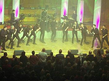 Ein tolles Konzert von "The 12 Tenors" auf der Millenium Tour wurde zu einem unvergesslichen Abend in Bad Kissingen. Foto: Klaus Werner