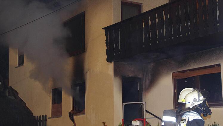 Wohnhausbrand in Schmölz. Foto: Marco Meißner